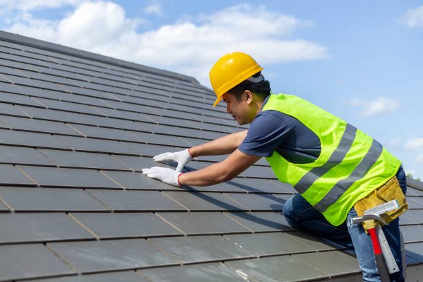 Best Emergency Roof Repair  in Hartshorne, OK